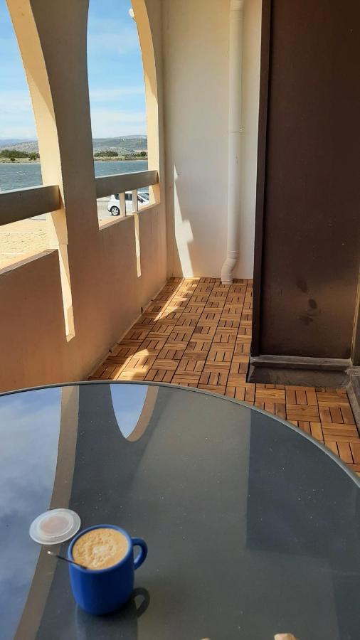 T2 cabine avec très belle vue sur le port de plaisance Leucate Extérieur photo